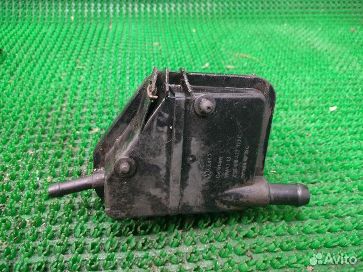 Бачок гидроусилителя Volkswagen Golf 4 AZD 2002