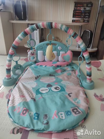 Развивающий коврик