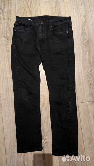 Джинсы levis черные (w33 l32)