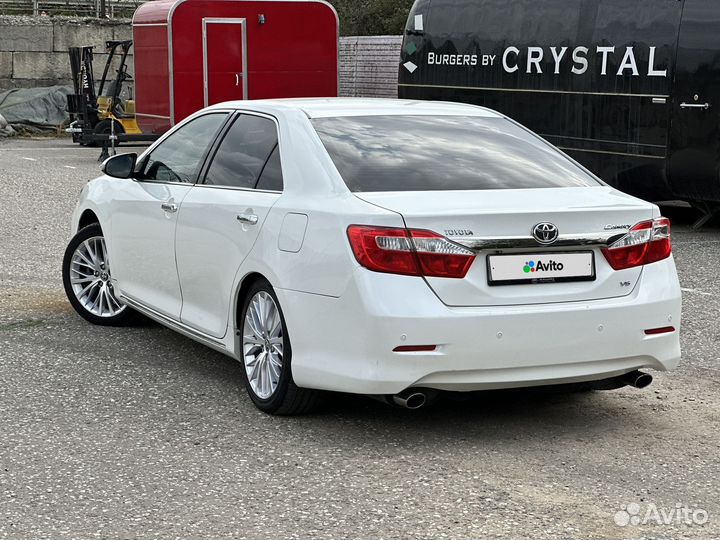 Toyota Camry, 2014