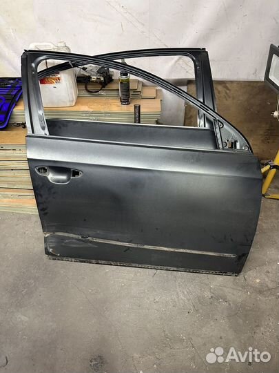 Дверь передняя правая passat B6