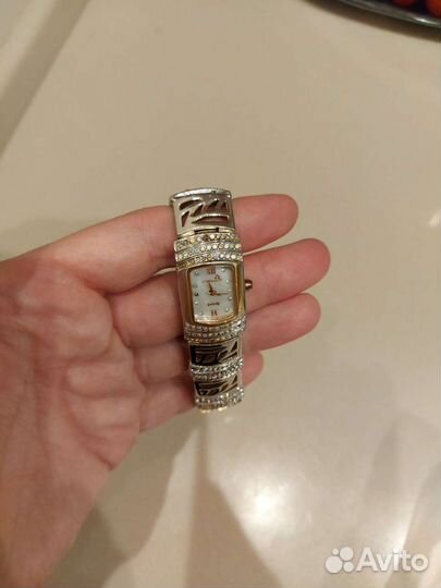 Часы женские essence