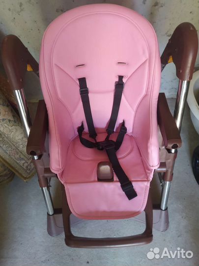 Стульчик для кормления и ванная