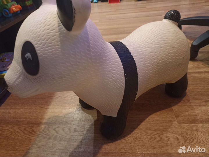 Панда попрыгун