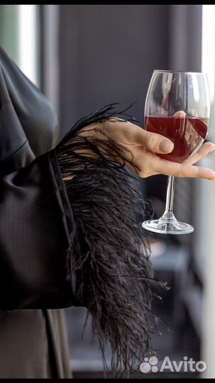 Халат с перьями