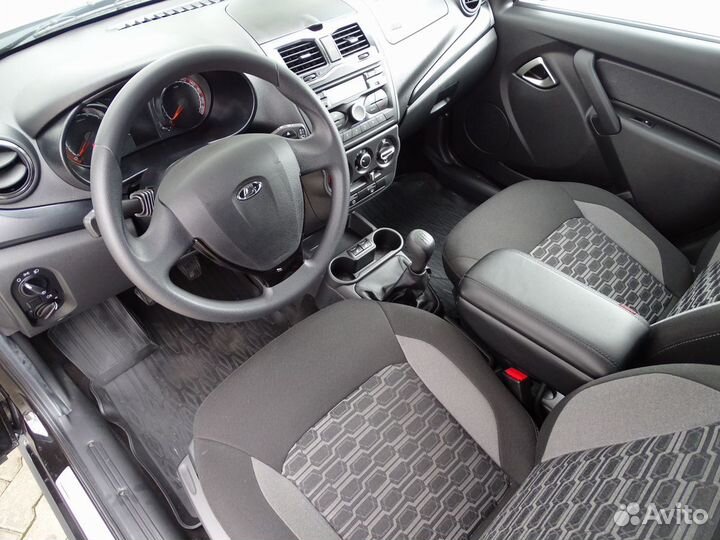 ВАЗ Granta Cross 1.6 МТ, 2023, 5 543 км