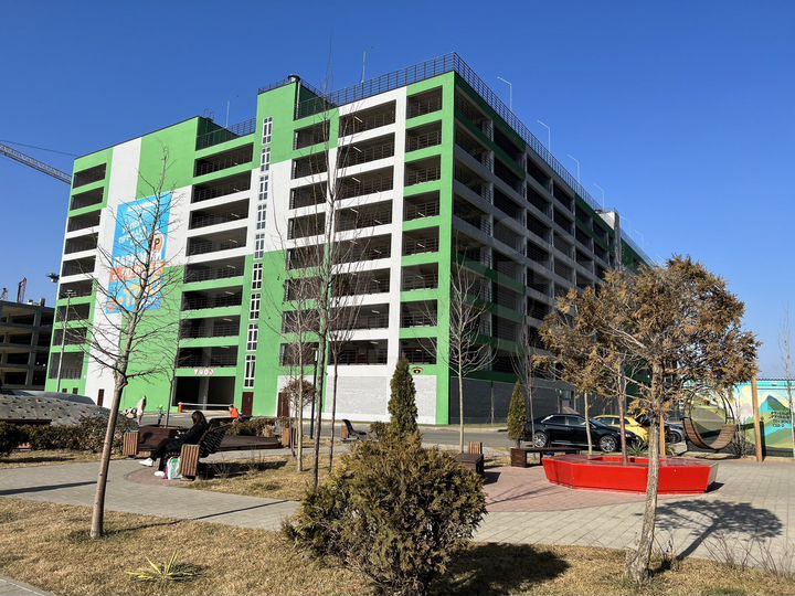 Машиноместо, 14 м²