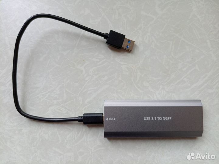 Бокс для SSD диска ngff (M2) с выходом USB 3.0