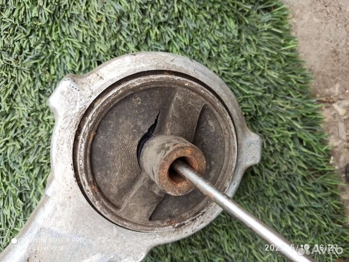 Рычаг передний левый Nissan Teana J32