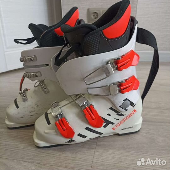 Горнолыжные ботинки rossignol