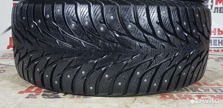 Yokohama Ice Guard IG35 235/45 R17