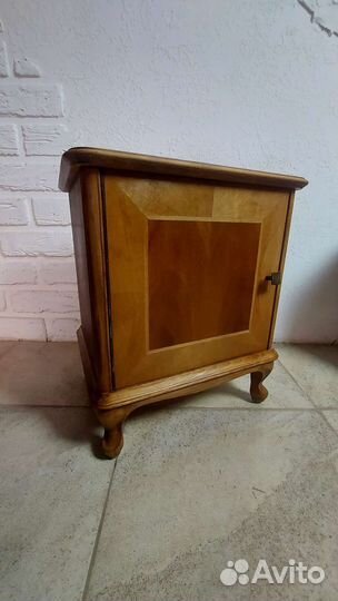 Тумба прикроватная