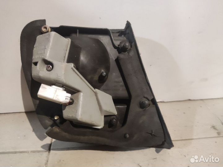 Фонарь mazda xedos 6 koito 22061693