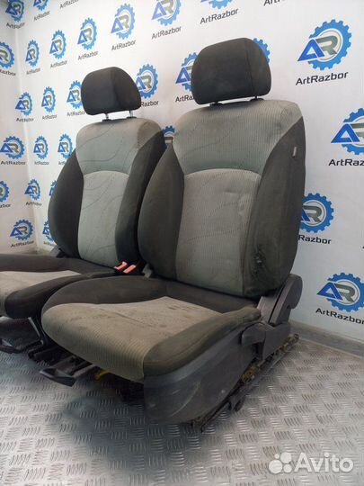 Сиденья к-кт Chevrolet Cruze 1 1.6 F16D3 109Л.С