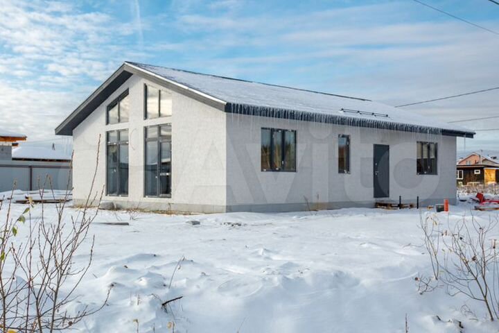 Дом 140 м² на участке 8 сот.