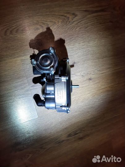 Продам оригинальный газовый редуктор Tomasetto