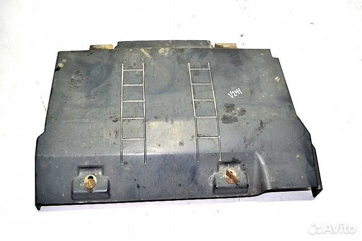 Крышка аккумуляторного ящика volvo FH16 (01.93)