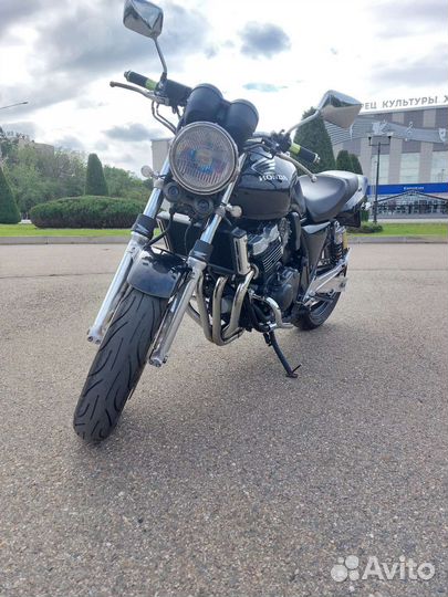 Honda cb400sf