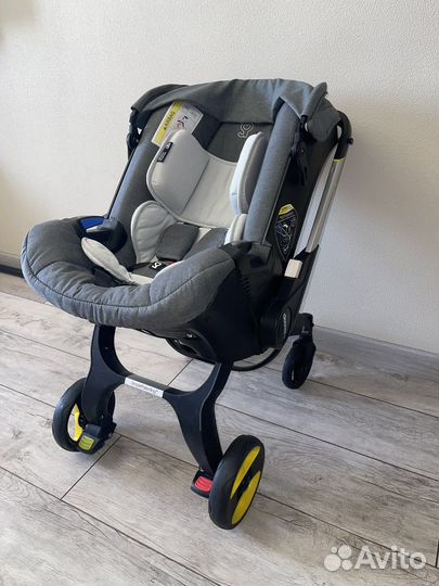 Коляска-автолюлька Doona Plus с базой