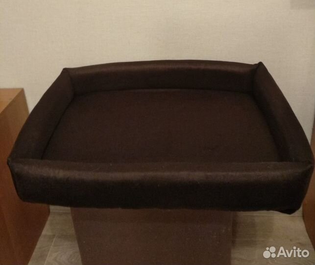 Лежанки для собак новые