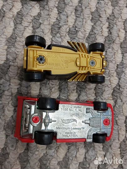 Hot wheels машинки