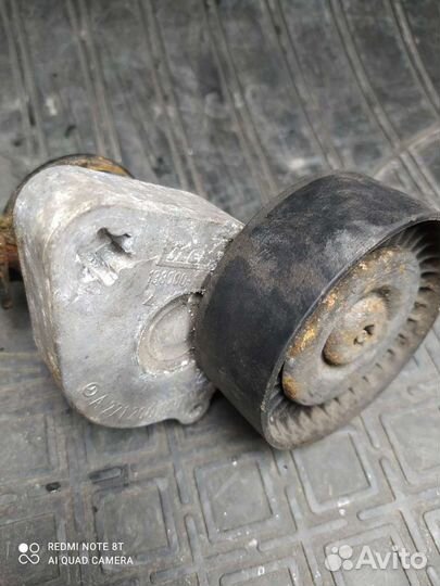 Натяжитель ремня генератора Mercedes