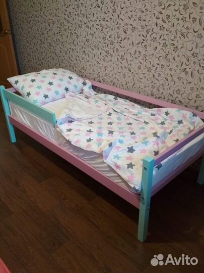 Кровать детская от 3 лет из массива сосны + матрас