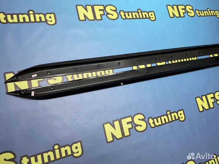 Лезвия на пороги для BMW G20 black