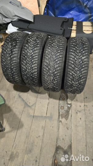 Nokian Tyres Hakkapeliitta 8 205/60 R16