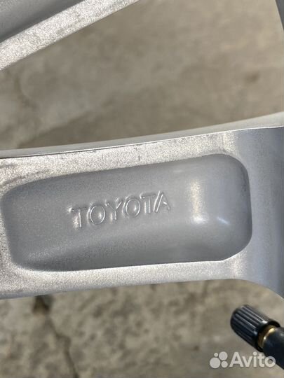 Запаска камри 55 R-17 оригинал