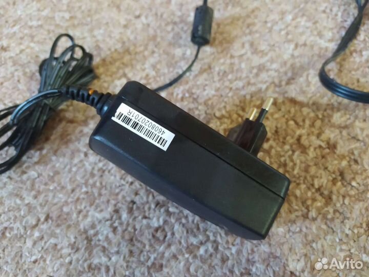 Абонентская приставка Yuxing YX 6916A