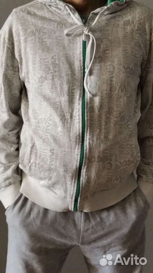 Толстовка мужская с капюшоном