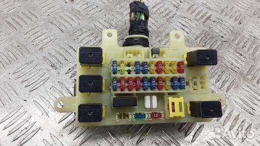 Блок предохранителей opel frontera B (3LV14M101)