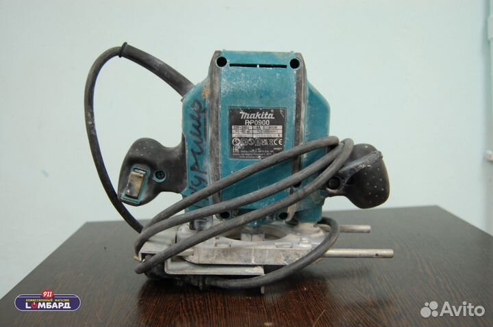 Фрезер Makita RP0900