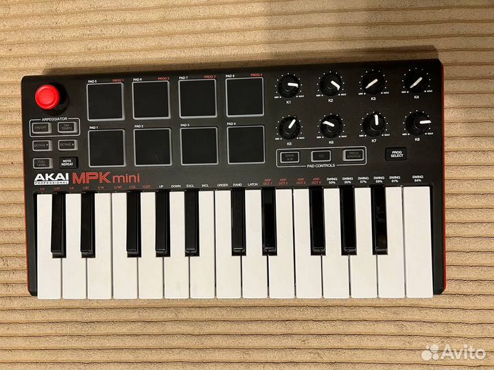 Midi-клавиатура Akai PRO MPK mini MK3