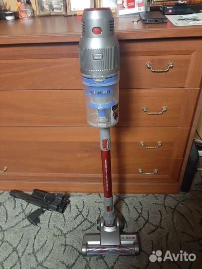 Беспроводной пылесос redmond