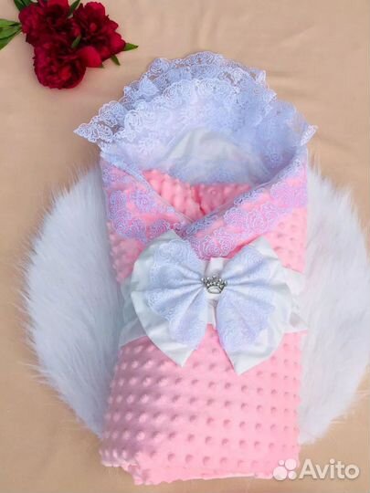 Комплект на выписку новый