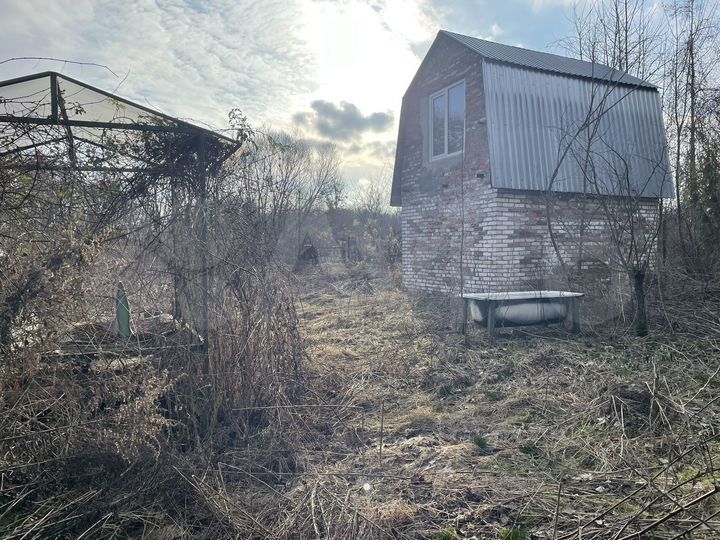 Дача 33 м² на участке 6 сот.