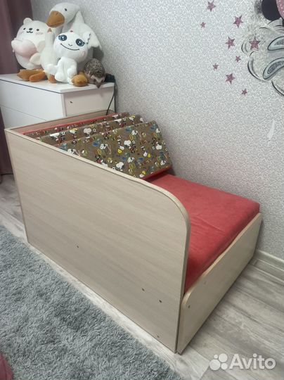 Кровать/диван