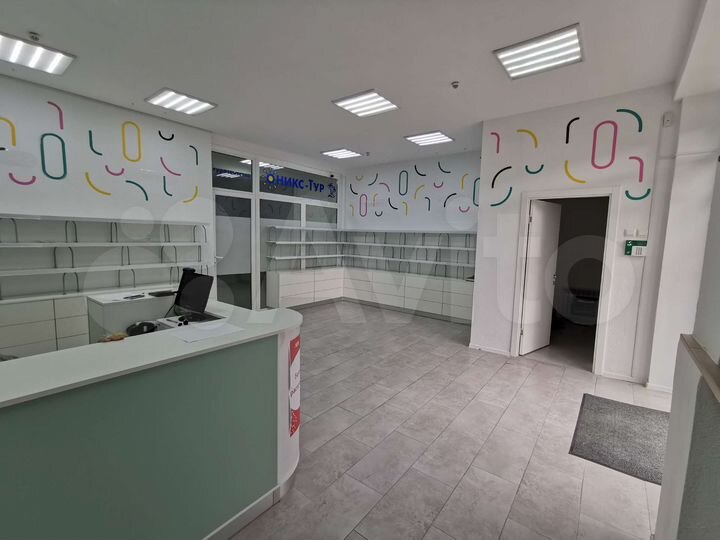 Офис, торговое помещение 65 м²