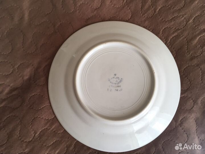 Тарелка ркка (фарфор)