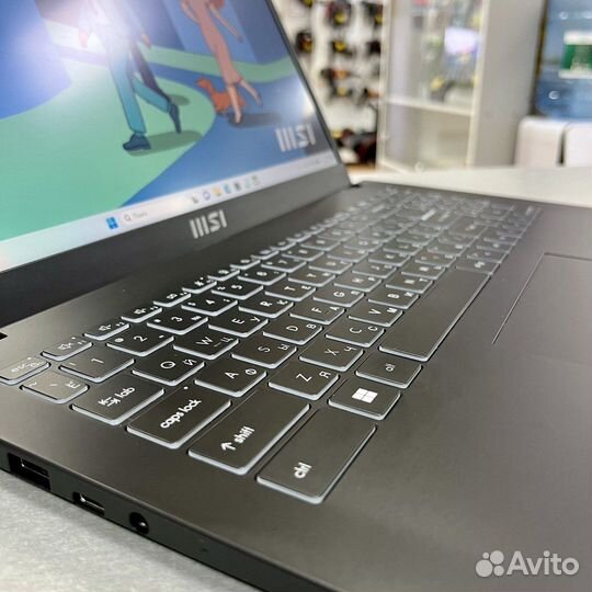 Ноутбук MSI Modern 15 B12M-211RU (арт.40291)