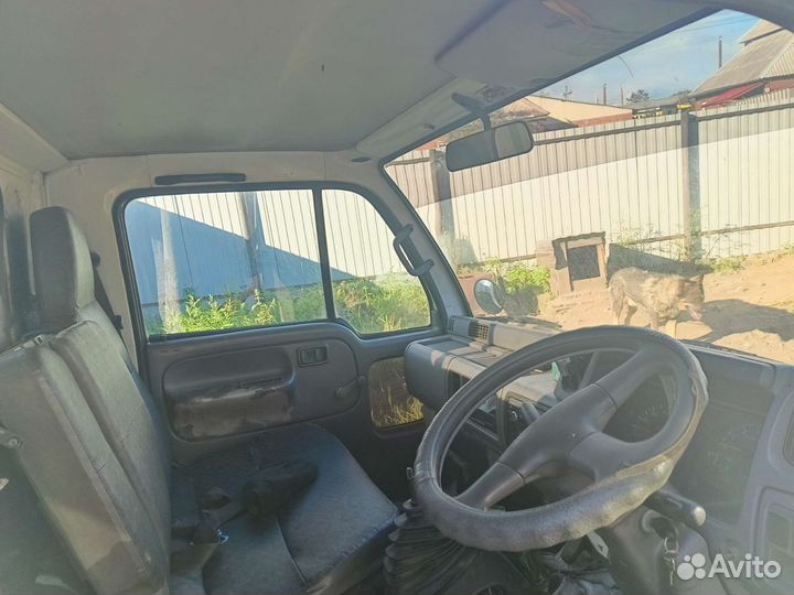 Nissan Atlas бортовой, 1996