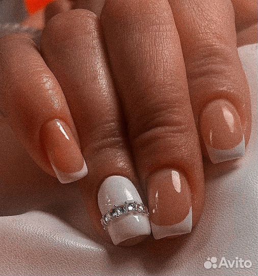 Наращивание ногтей на дому