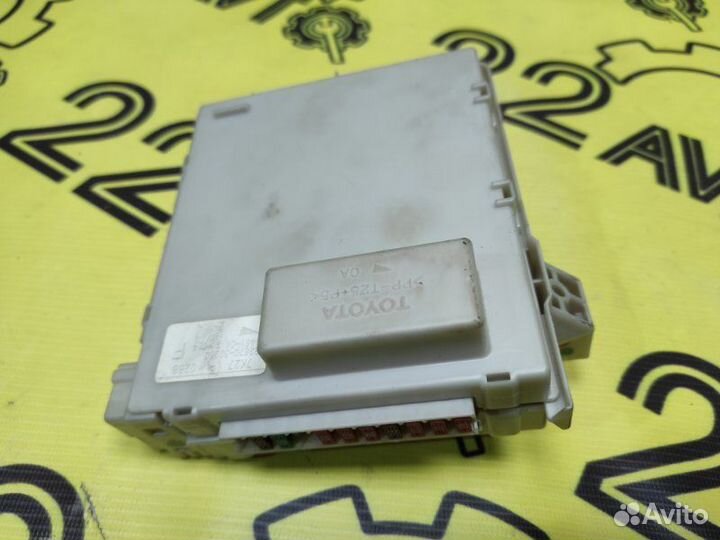 Блок предохранителей задний Lexus Gs350 GRS191