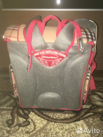 Рюкзаки ранцы для школы