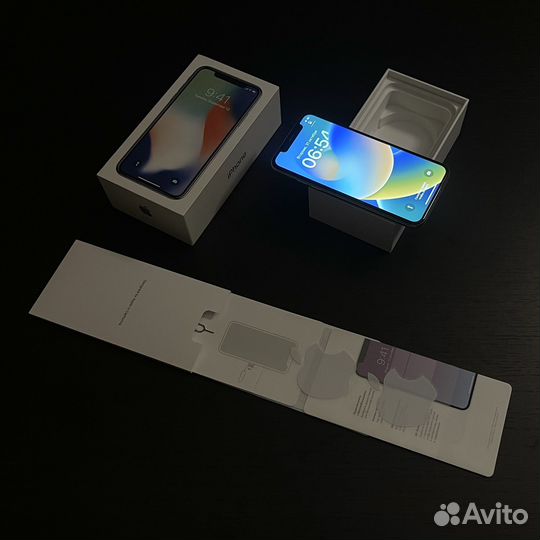 iPhone X, 256 ГБ
