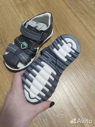 Сандалии детские для мальчиков 28
