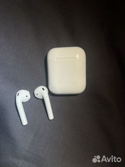 Airpods 1