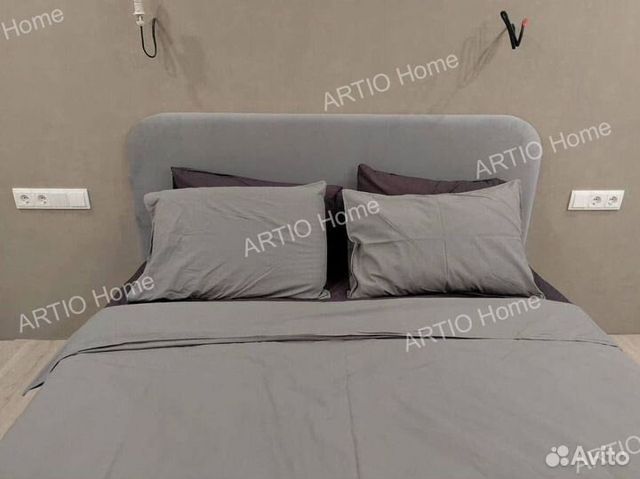 Кровать с изголовьем